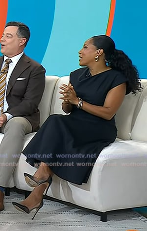 Sheinelle’s black pvc patent pumps on Today