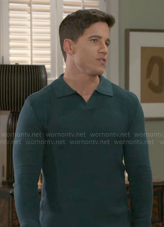 Smitty’s green collared sweater on Beyond the Gates