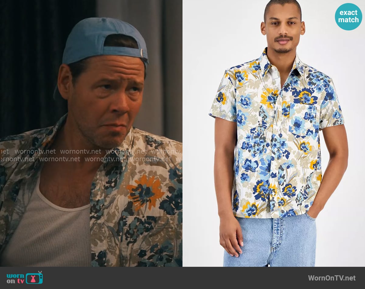 Sun + Stone Floral-Print Short-Sleeve Shirt worn by Benny (Ike Barinholtz) on Running Point