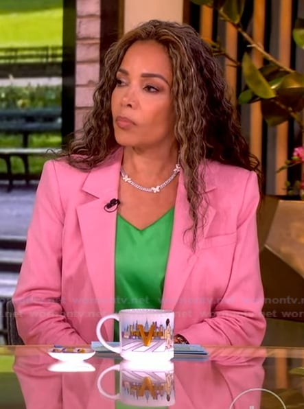 Sunny’s pink linen blazer and pants on The View