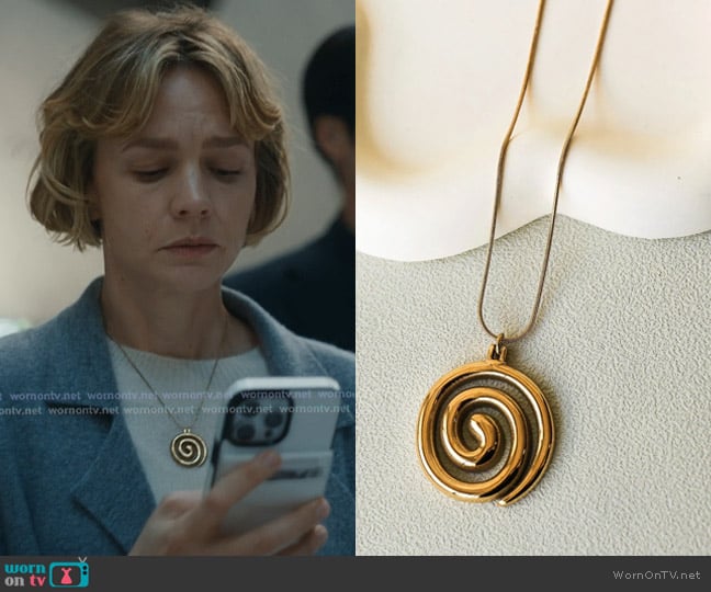 Swirl Necklace worn by Lindsay Crane-Martín (Carey Mulligan) on Beef