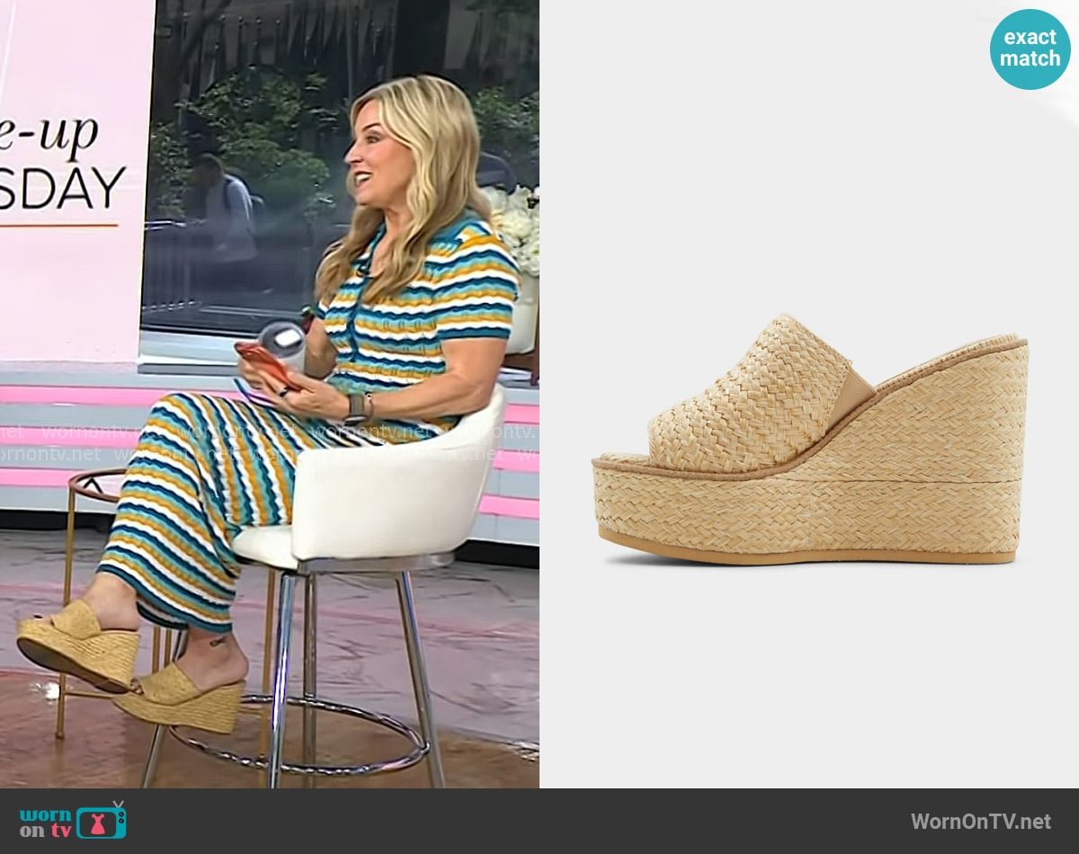 Jennifer Jolly’s wedge sandals on Today Jennifer Jolly’s wedge sandals on Today