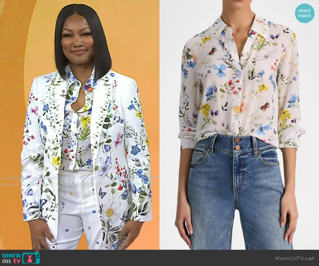 Alice + Olivia Willa Placket Top in Twisting Vines worn by Garcelle Beauvais on Today