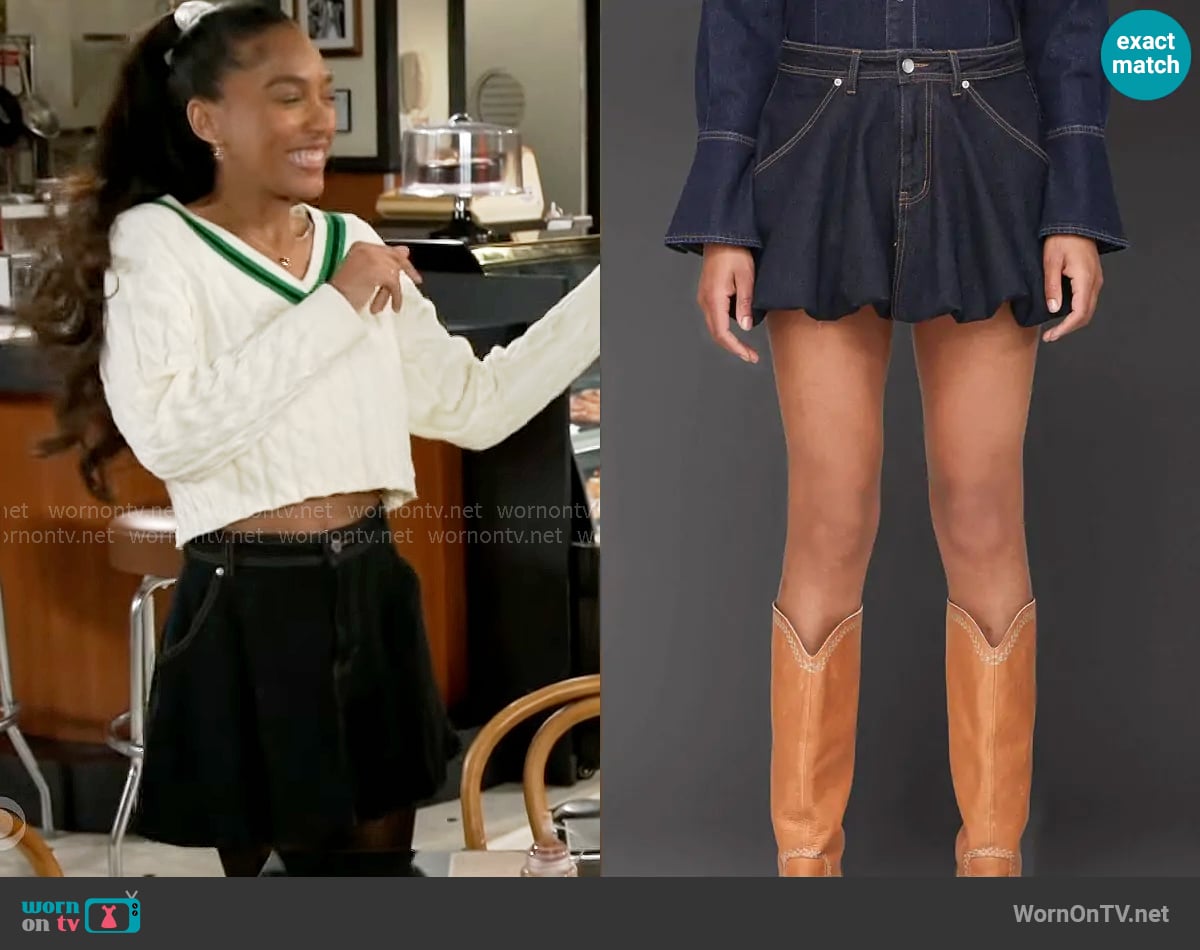 Samantha’s denim skirt on Beyond the Gates