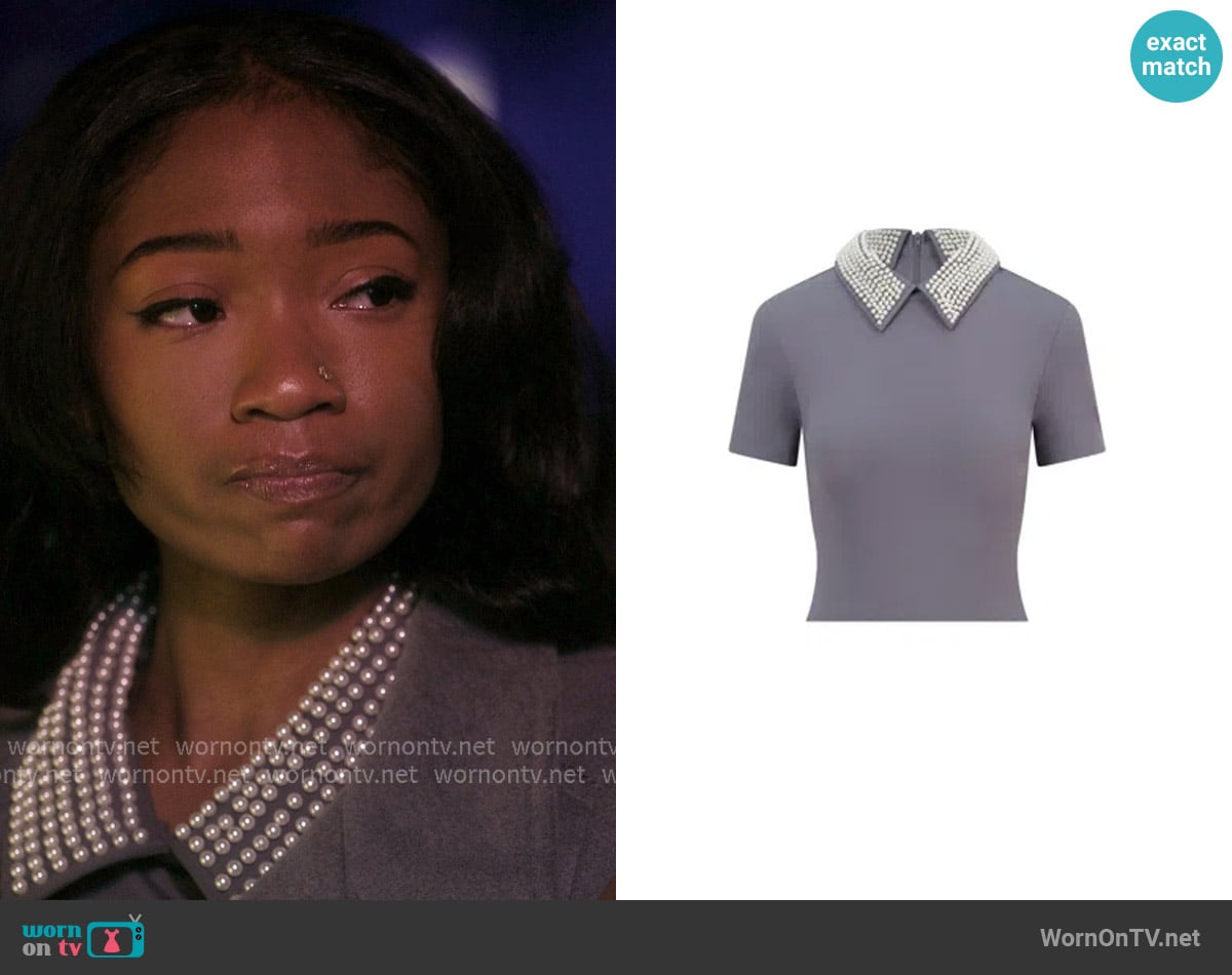 Balou Pearl Collar Top Steel Grey worn by Jemma St. John (Judae'a) on The Chi