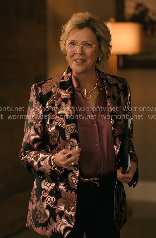Beulah’s black and pink floral blazer on Dutton Ranch
