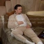 Cane's beige tracksuit on The Young and the Restless