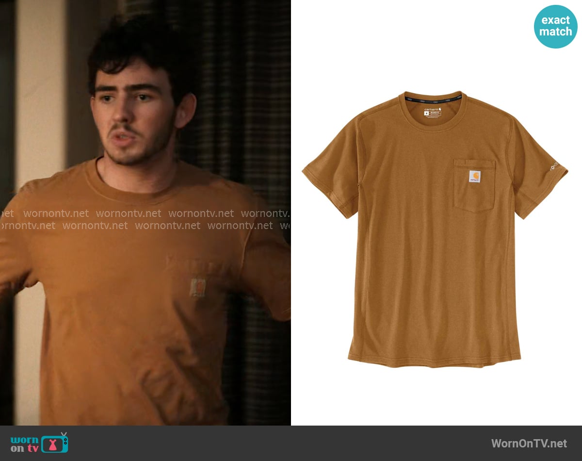 Carter’s tan brown t-shirt on Dutton Ranch
