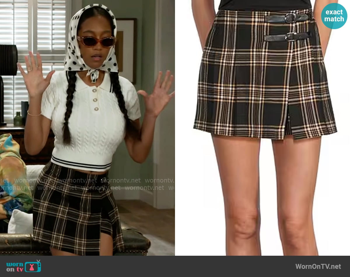 Copper Key Plaid Buckle Mini Skirt in Black Tan worn by Samantha Richardson (Najah Jackson) on Beyond the Gates
