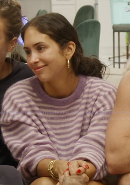 Dara’s pink striped sweater on Summer House