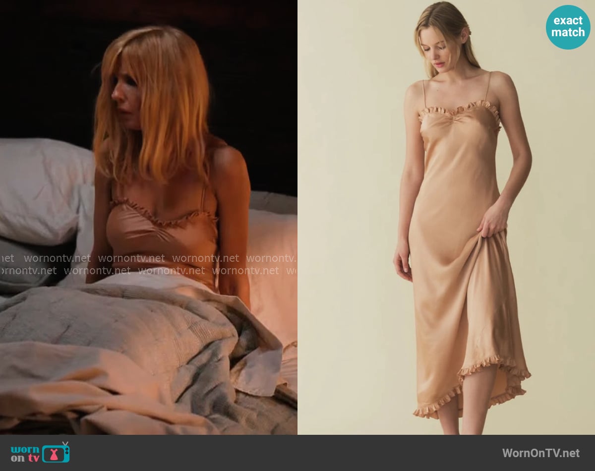 Doen Calsi Dress worn by Beth Dutton (Kelly Reilly) on Dutton Ranch