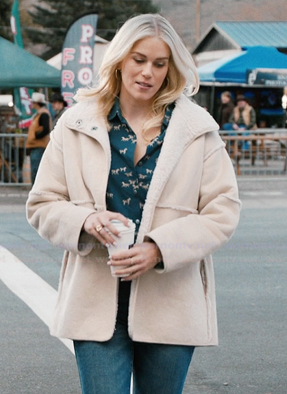 Dolly’s white shearling jacket and blouse on Marshals