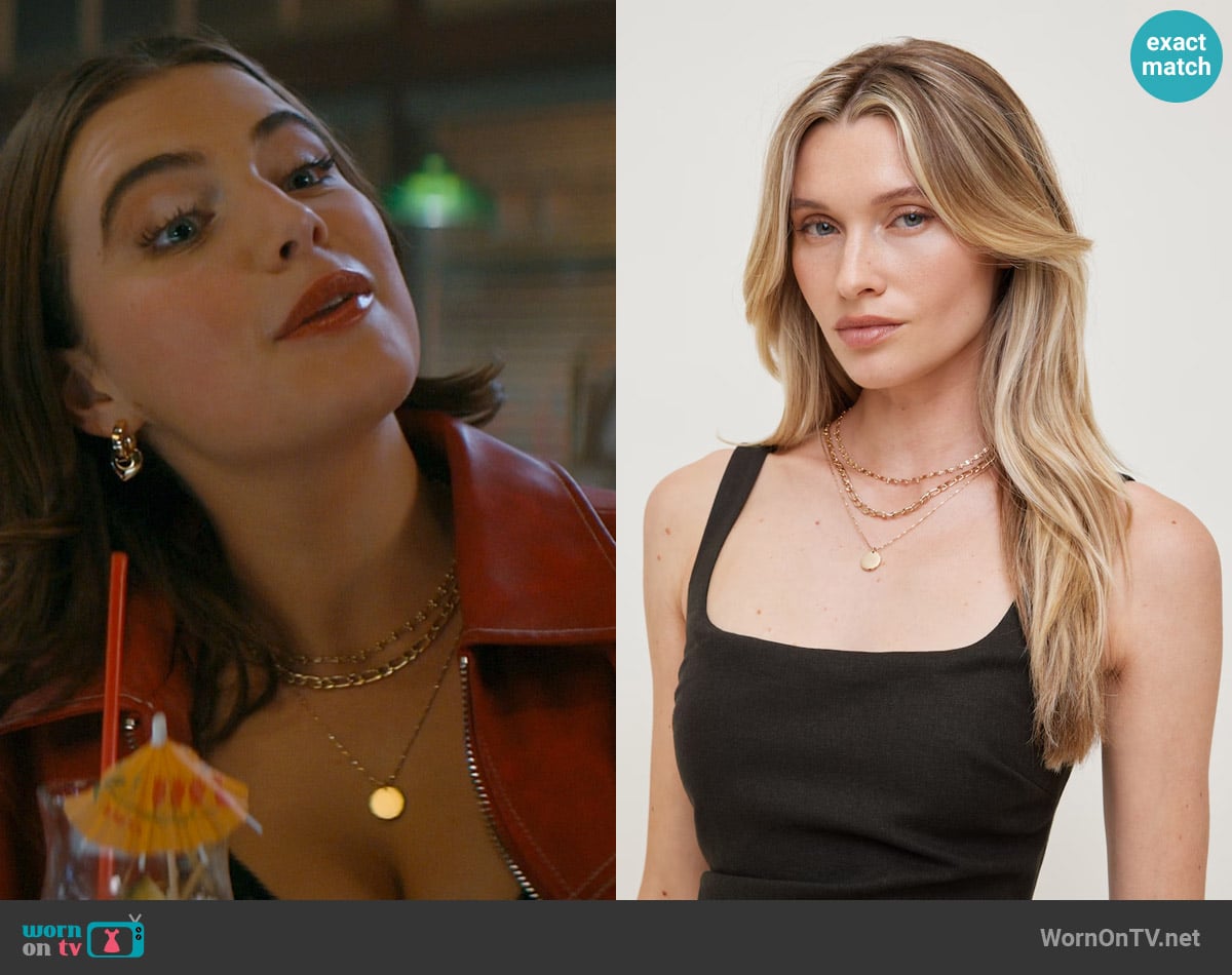Dynamite Layered Diamond Cut Pendant Necklace worn by Hannah Wells (Ella Bright) on Off Campus