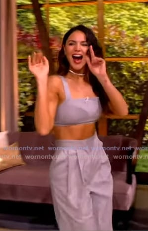 Eiza González’s grey pants on The View