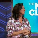 Emily Kaufman's floral print short sleeve top on The Kelly Clarkson Show