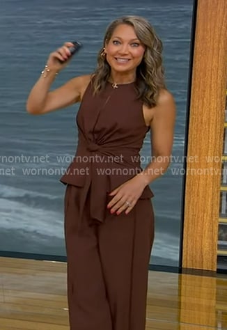 Ginger’s brown tie front top and pants on Good Morning America