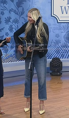 Holly Williams’s yellow t-strap pumps on Today