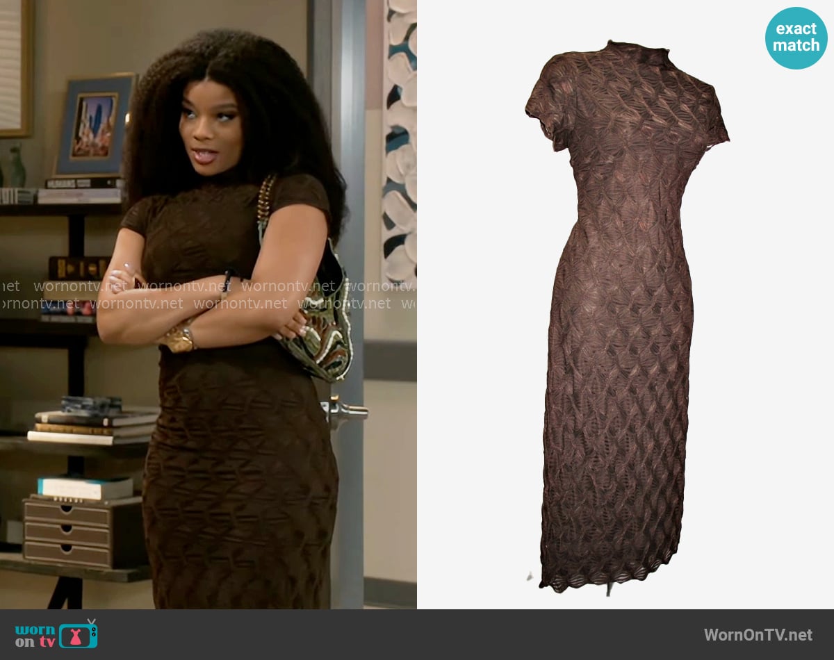 House of Harlow Mock Neck Stretch Dress worn by Eva Thomas (Ambyr Michelle) on Beyond the Gates