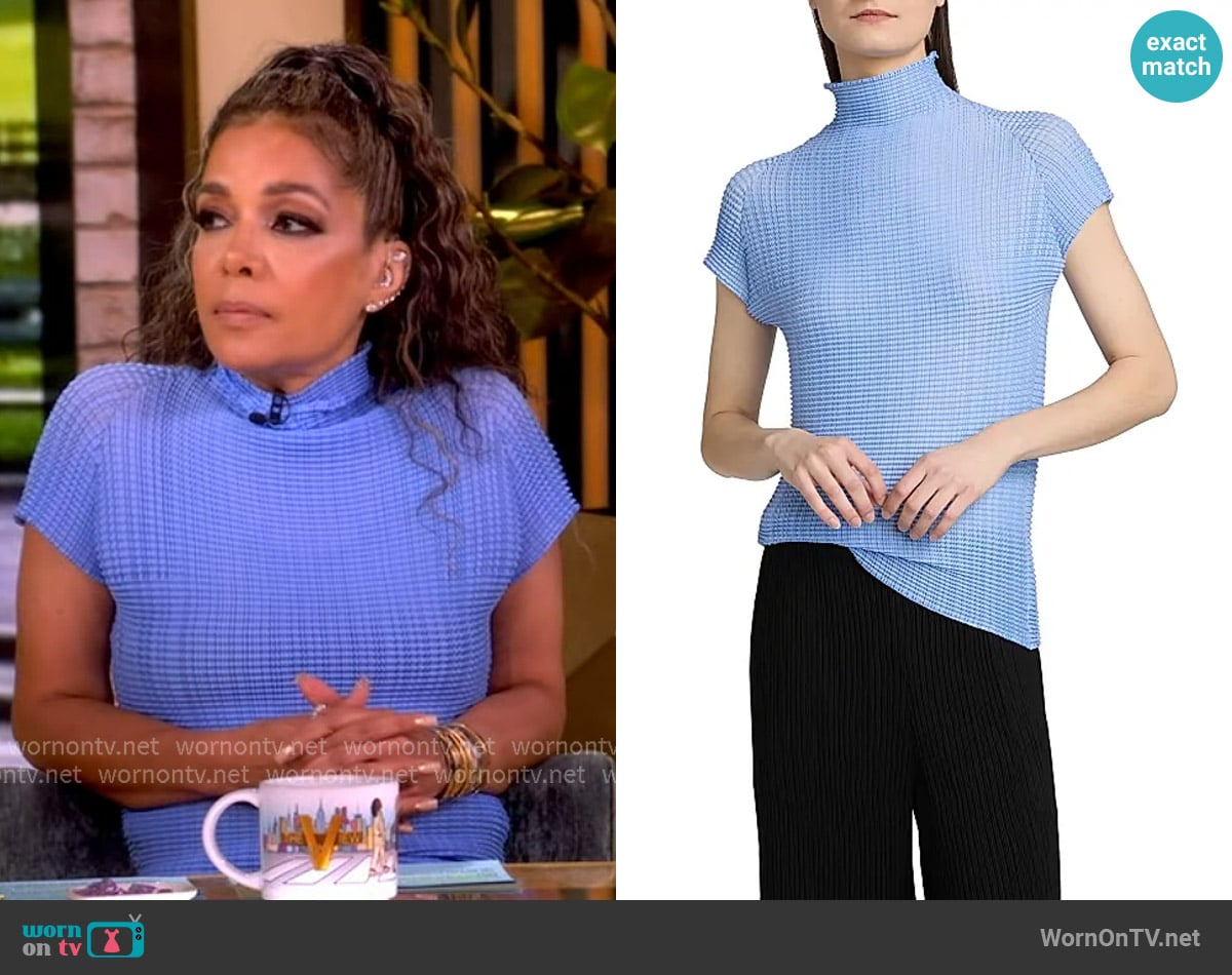 Issey Miyake Wooly Pleats Shirt worn by Sunny Hostin on The View
