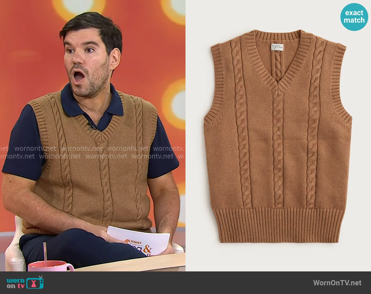 Danny Murphy’s brown cable knit vest on Today Danny Murphy’s brown cable knit vest on Today