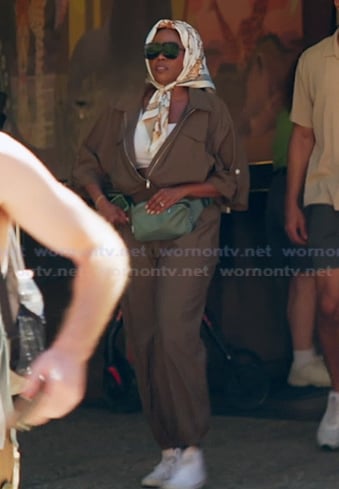 Jasmine’s khaki jumpsuit on The Valley