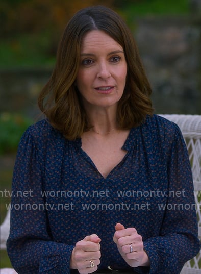 Kate’s blue dotted print blouse on The Four Seasons
