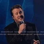 Luke Bryan’s black velvet blazer on American Idol