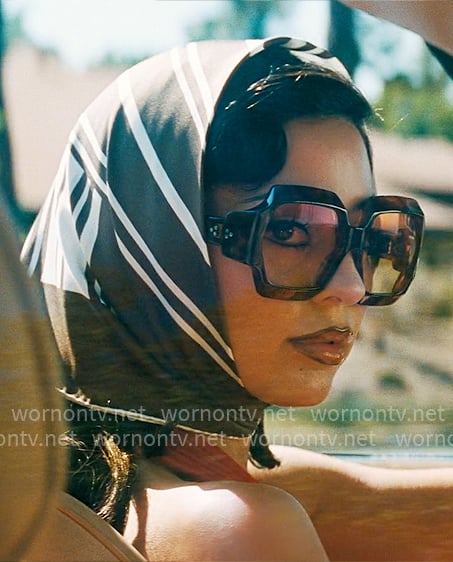 Maddy’s oversized square sunglasses on Euphoria