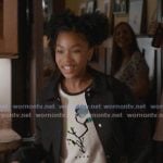 Mara’s white floral print knit top on 9-1-1
