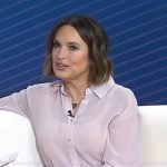 Mariska Hargitay’s pink button down blouse and brown suede skirt on Today