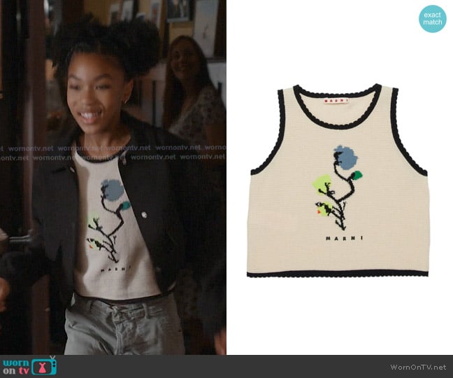 Marni Kids Floral Trim Top worn by Mara Driskell (Askyler Bell) on 9-1-1