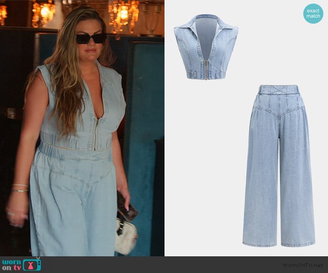 Micas Denim V-Neck Zipper Tank Top And Jeans Set worn by Brittany Cartwright on The Valley