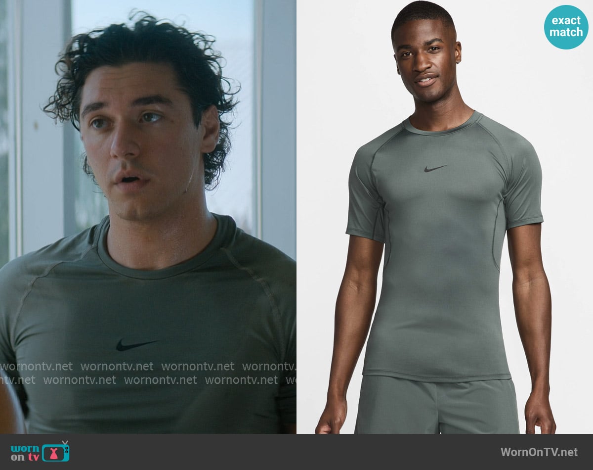Nike Dri-FIT Tight Short-Sleeve Fitness Top worn by Garrett Graham (Belmont Cameli) on Off Campus