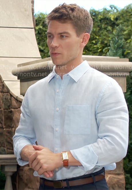 Noah’s light blue linen shirt on The Young and the Restless