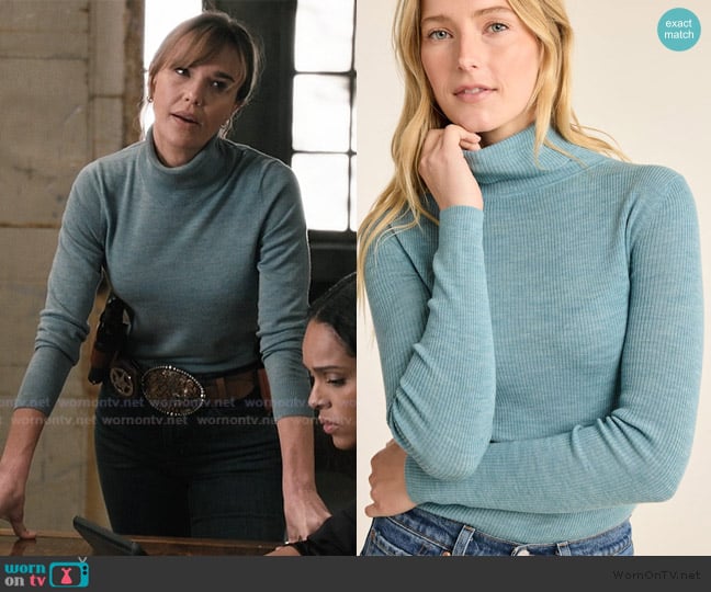 Pendleton Merino Turtleneck Sweater worn by Belle Skinner (Arielle Kebbel) on Marshals