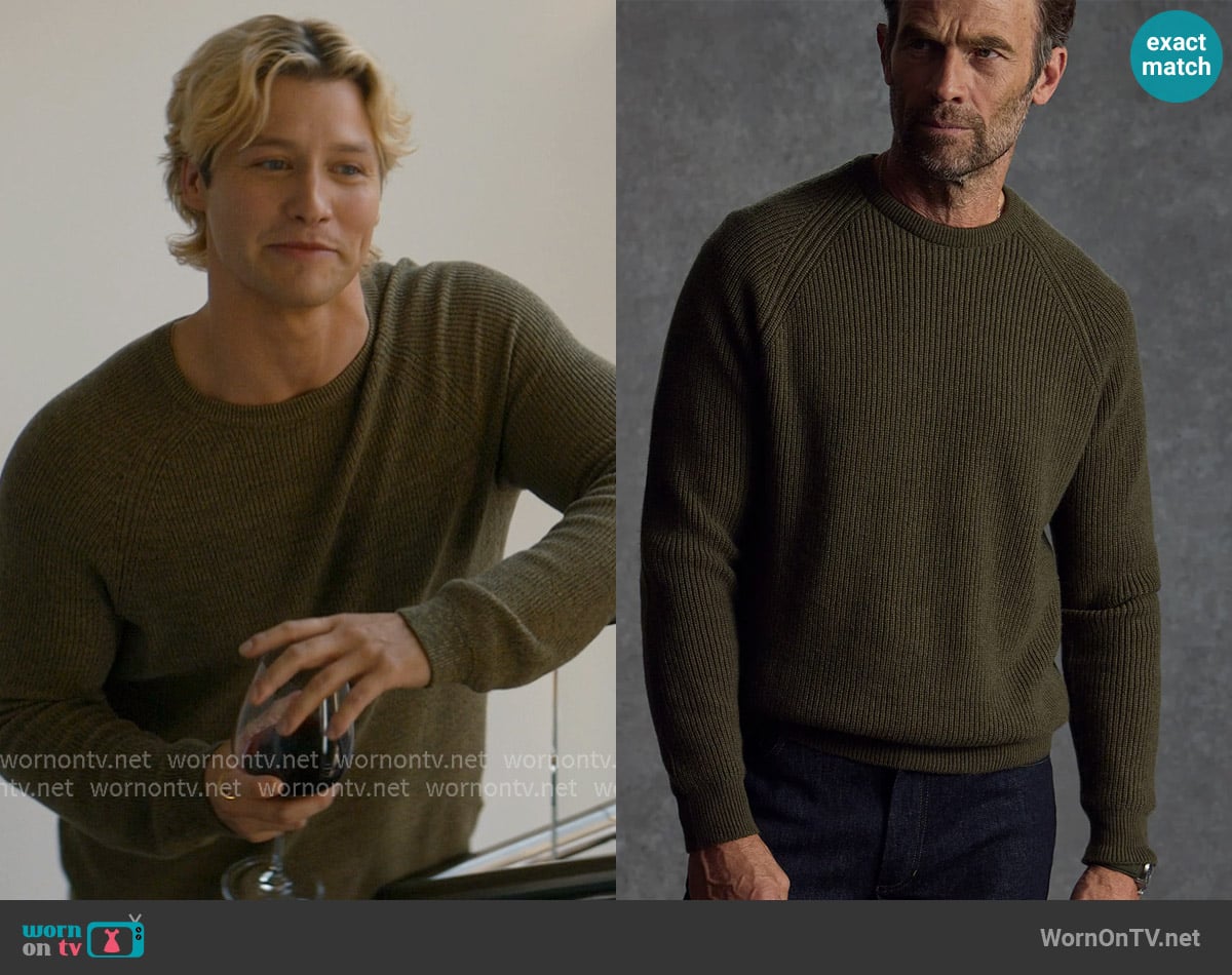 Private White V.C. The Commando Crew Neck Sweater worn by Dean Di Laurentis (Stephen Kalyn) on Off Campus