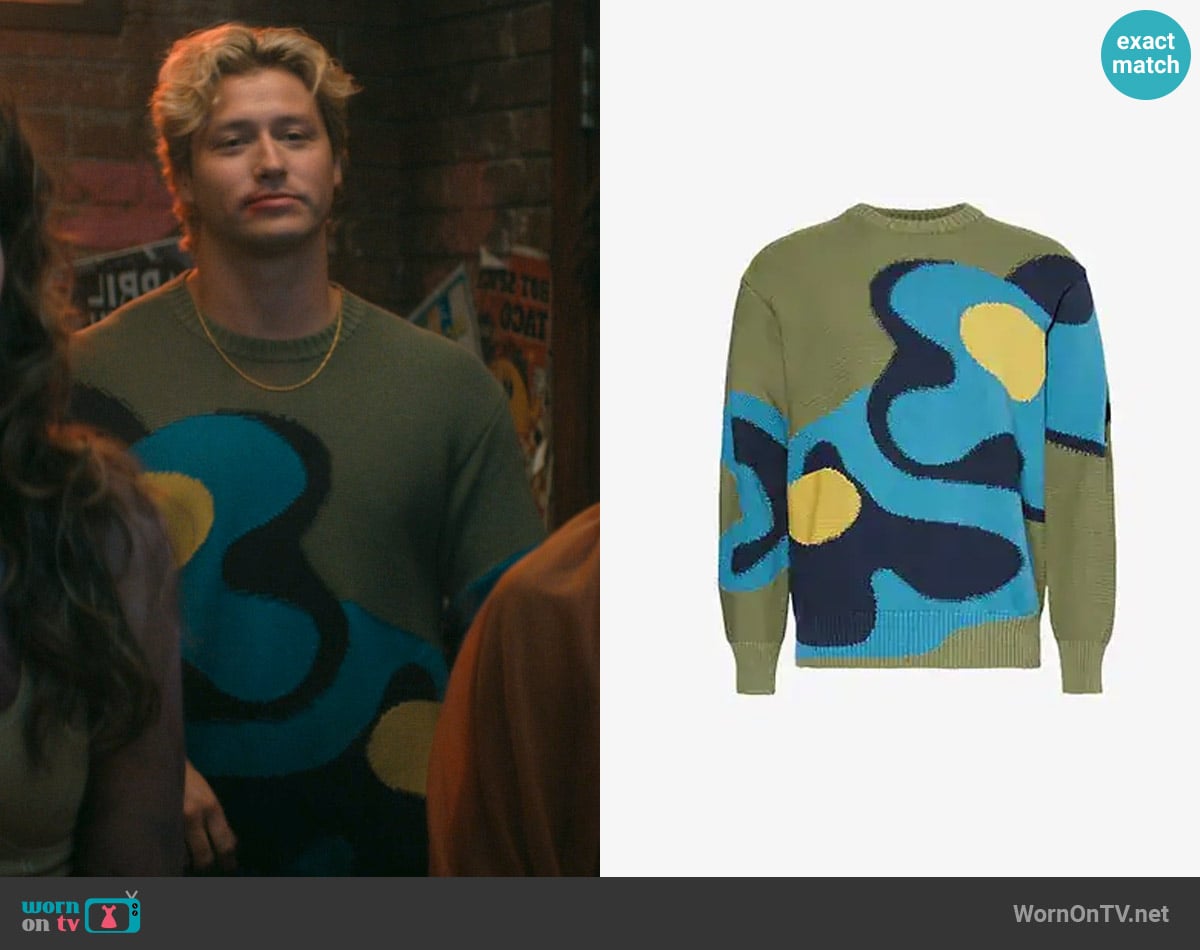 PS by Paul Smith Flowers abstract-intarsia organic-cotton jumper worn by Dean Di Laurentis (Stephen Kalyn) on Off Campus