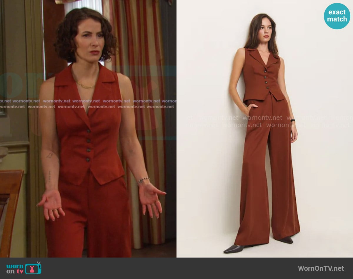 Reformation Taryn Two Piece in Fig Jam worn by Sarah Horton (Linsey Godfrey) on Days of our Lives
