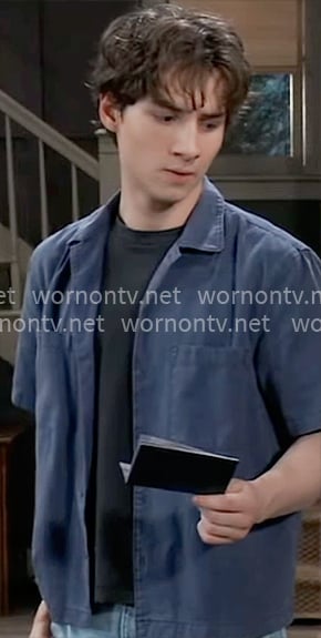 Rocco’s blue shirt on General Hospital