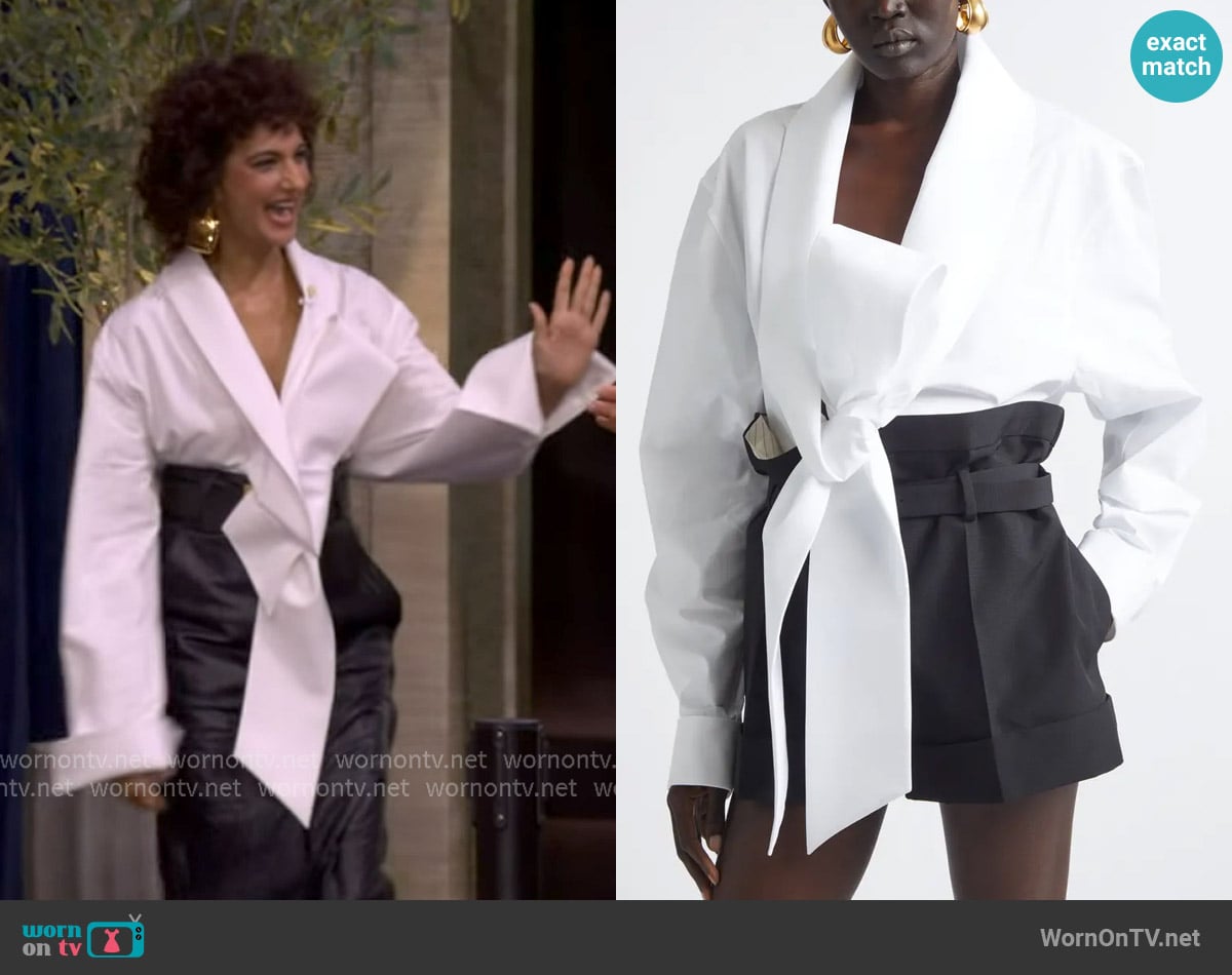 Saint Laurent Lavalliere Plunge Neck Top worn by Poorna Jagannathan on Live with Kelly and Mark