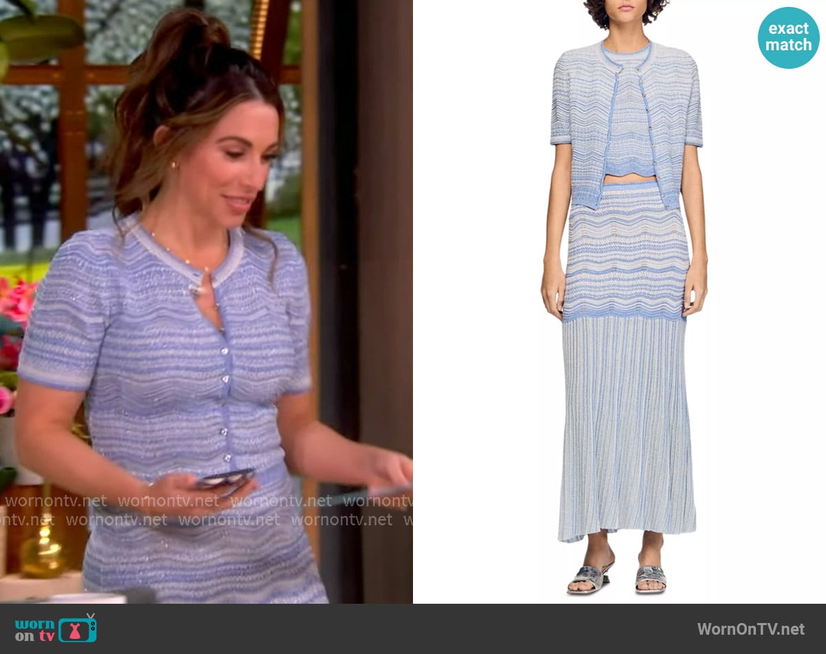 Alyssa’s blue knit skirt on The View Alyssa’s blue knit skirt on The View