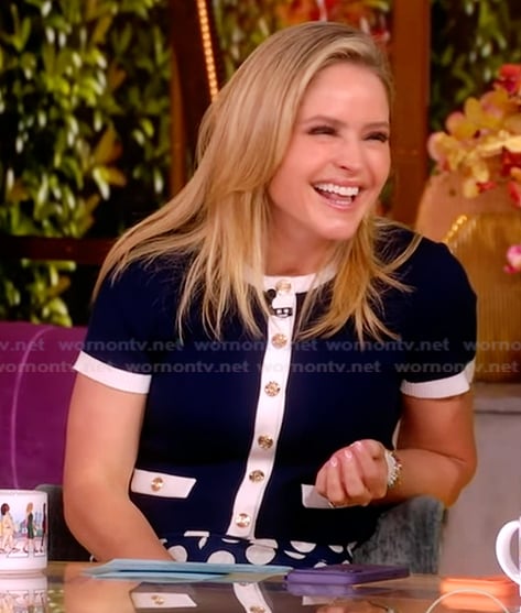 Sara’s navy contrast top and pants on The View