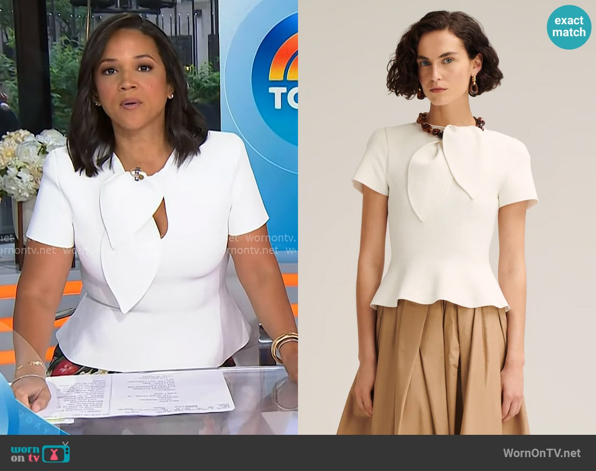 Scanlan Theodore Crepe Knit Cravat Top in Cream worn by Laura Jarrett on Today