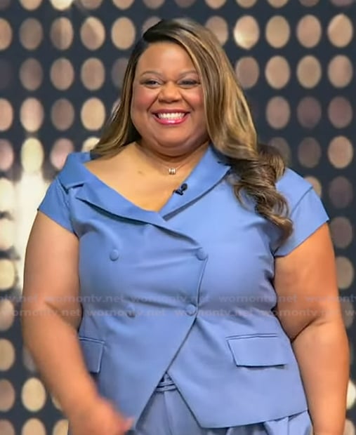 Tareasa M. Johnson’s blue short sleeve blazer on Tamron Hall Show