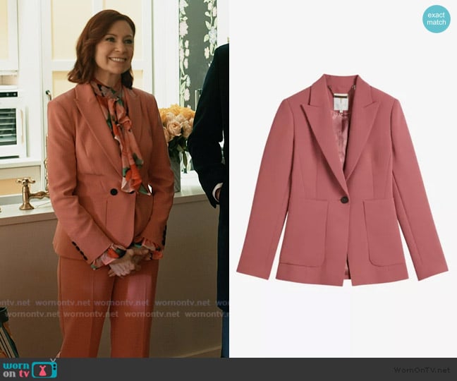 Ted Baker Kelsyaj single-breasted woven blazer worn by Elsbeth Tascioni (Carrie Preston) on Elsbeth