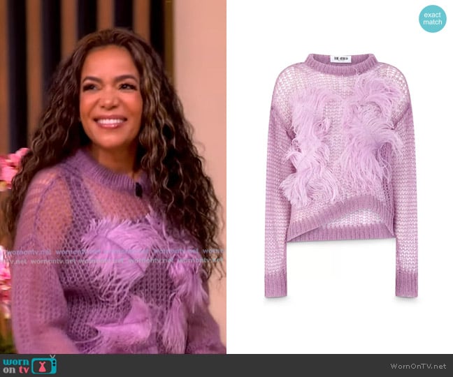 The Attico Mohair Crewneck Sweater in Dusty Mauve worn by Sunny Hostin on The View