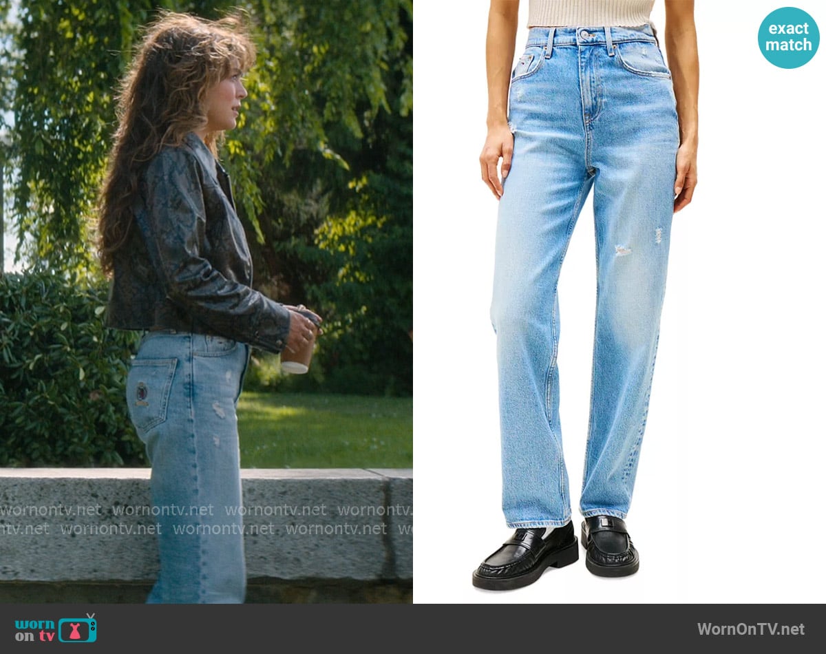 Tommy Jeans Layla High-Rise Slim-Straight Jeans worn by Allie Hayes (Mika Abdalla) on Off Campus