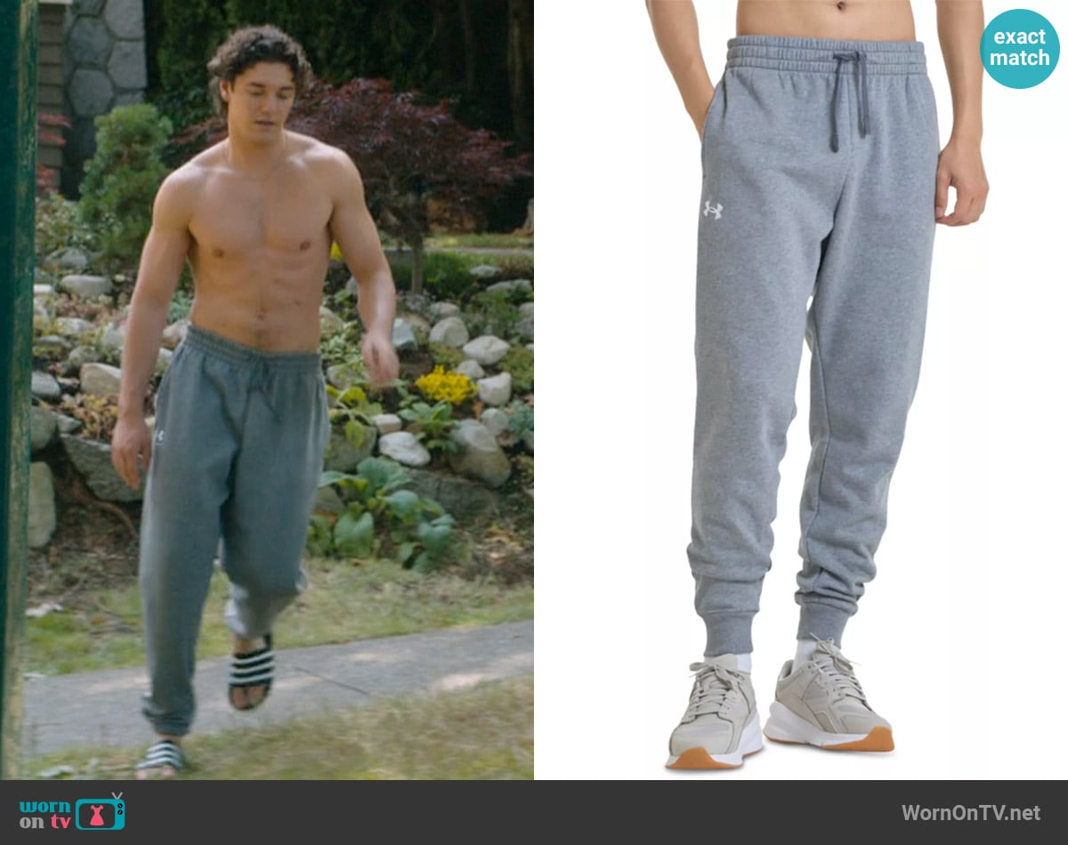 Under Armour Rival Tapered-Fit Fleece Joggers worn by Garrett Graham (Belmont Cameli) on Off Campus