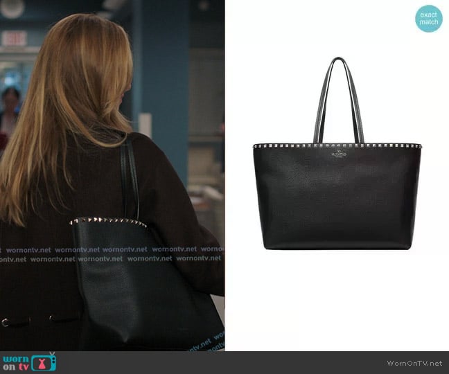 Valentino Garavani Large Rockstud Leather Tote worn by Teddy Altman (Kim Raver) on Greys Anatomy