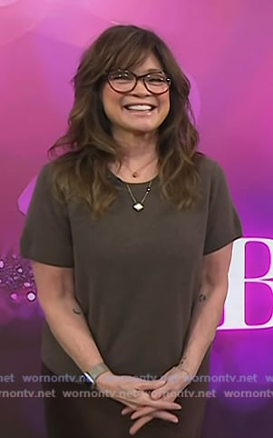 Valerie Bertinelli’s brown short sleeve sweater on Today